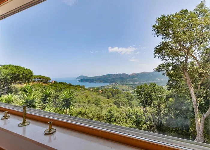 Locus Solus Elba Villa *